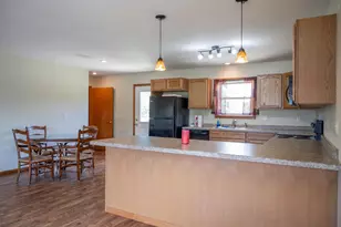 713 Martin St, Mauston, WI 53948 - Photo 15