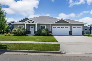 1378 Bunker Hill Dr, Sun Prairie, WI 53590 - Photo 1