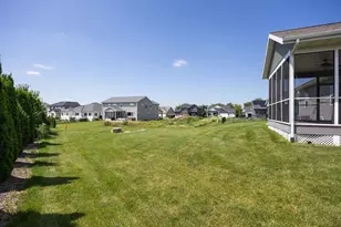 1378 Bunker Hill Dr, Sun Prairie, WI 53590 - Photo 25