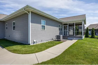 1378 Bunker Hill Drive, Sun Prairie, WI 53590 - Photo 23