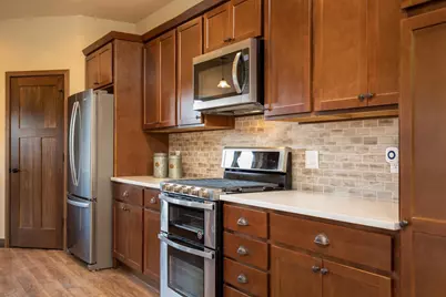 1378 Bunker Hill Drive, Sun Prairie, WI 53590 - Photo 5