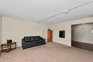 9500 N Green Bay Rd, Brown Deer, WI 53209 - Photo 15