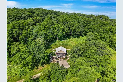 5050 Mounds Park Road, Blue Mounds, WI 53507 - Photo 9
