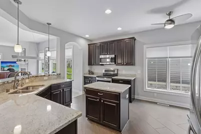 9007 Royal Oaks Circle, Madison, WI 53593 - Photo 15