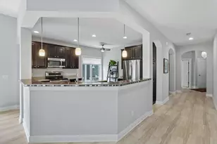 9007 Royal Oaks Cir, Madison, WI 53593 - Photo 19