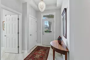 9007 Royal Oaks Cir, Madison, WI 53593 - Photo 7