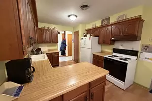 3414 Ruger Ave, Janesville, WI 53546 - Photo 9