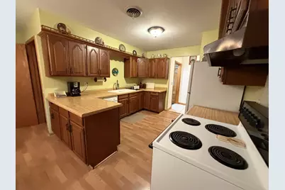 3414 Ruger Avenue, Janesville, WI 53546 - Photo 9