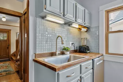 209 Jackson Street, Madison, WI 53704 - Photo 15