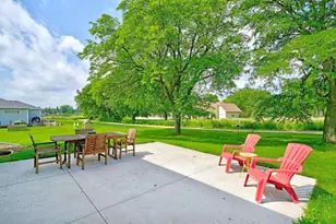 507 S Dewey Ave, Jefferson, WI 53549 - Photo 11