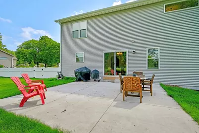 507 S Dewey Avenue, Jefferson, WI 53549 - Photo 13