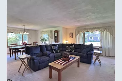 1331 S Crosby Avenue, Janesville, WI 53546 - Photo 7