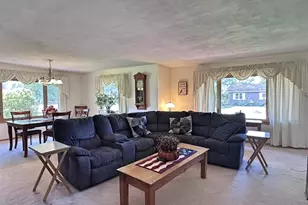 1331 S Crosby Ave, Janesville, WI 53546 - Photo 7