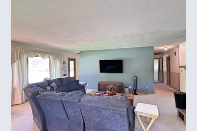 1331 S Crosby Avenue, Janesville, WI 53546 - Photo 13