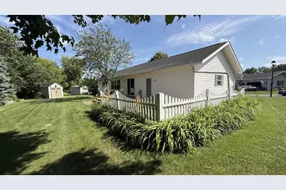 N115W20994 Brookside Drive, Germantown, WI 53022 - Photo 3