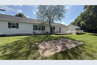 N115W20994 Brookside Drive, Germantown, WI 53022 - Photo 15