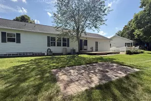 N115W20994 Brookside Dr, Germantown, WI 53022 - Photo 15