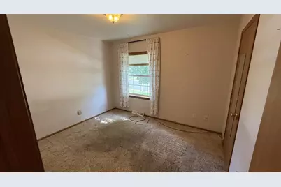 N115W20994 Brookside Drive, Germantown, WI 53022 - Photo 9