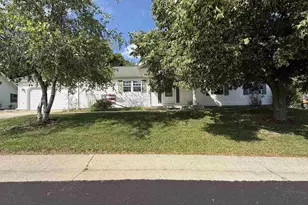 N115W20994 Brookside Dr, Germantown, WI 53022 - Photo 1