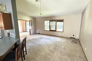 N115W20994 Brookside Dr, Germantown, WI 53022 - Photo 7