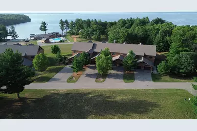 W4112 Vista Drive #8, Mauston, WI 53948 - Photo 27