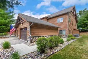 W4112 Vista Dr, Mauston, WI 53948 - Photo 3