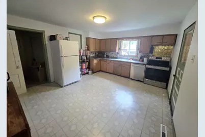 506 Juneau Avenue, Mauston, WI 53948 - Photo 5