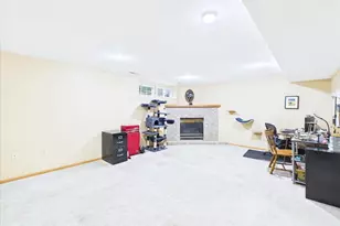 6143 Dell Dr, Madison, WI 53718 - Photo 57