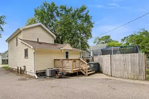 321 E Marion St, Portage, WI 53901 - Photo 19