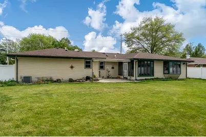 1913 Black Bridge Road, Janesville, WI 53545 - Photo 45