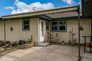1913 Black Bridge Rd, Janesville, WI 53545 - Photo 47