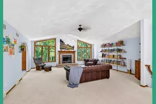 546 Echo Valley Rd, Brooklyn, WI 53521 - Photo 15