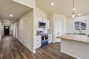 997 Bell Circle, Arlington, WI 53911 - Photo 13