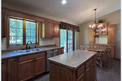 3503 Candlewood Drive, Janesville, WI 53546 - Photo 7