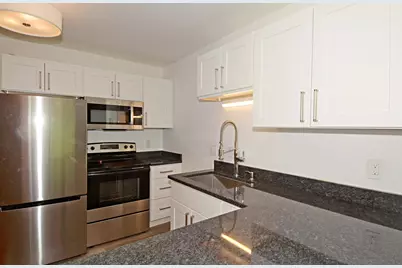 4601 Crescent Road #D, Fitchburg, WI 53711 - Photo 5