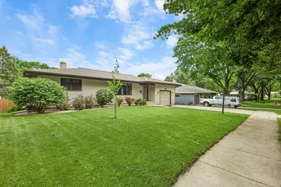 1418 Arrowood Drive, Madison, WI 53704 - Photo 3