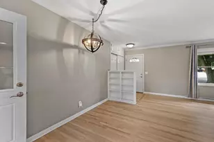 1418 Arrowood Dr, Madison, WI 53704 - Photo 11