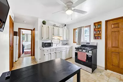 174 Farrell Street, Madison, WI 53714 - Photo 7