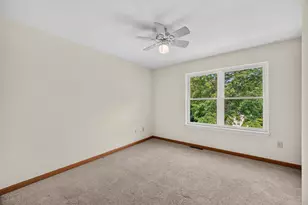 210 Rustic Dr, Madison, WI 53718 - Photo 15
