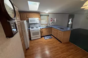 W211N11863 Hilltop Dr, Germantown, WI 53022 - Photo 3