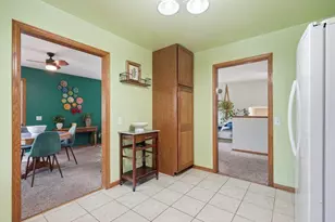 3137 Clove Dr, Madison, WI 53704 - Photo 13