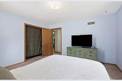 3137 Clove Drive, Madison, WI 53704 - Photo 23