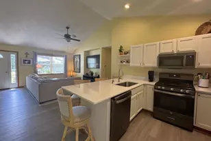 482 E Dale St, Browntown, WI 53522 - Photo 15