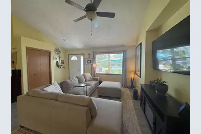 482 E Dale Street, Browntown, WI 53522 - Photo 5