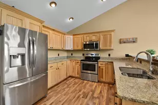 N8486 Northwater Cir, New Lisbon, WI 53950 - Photo 5