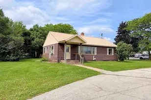 1733 S Marquette Rd, Prairie Du Chien, WI 53821 - Photo 25