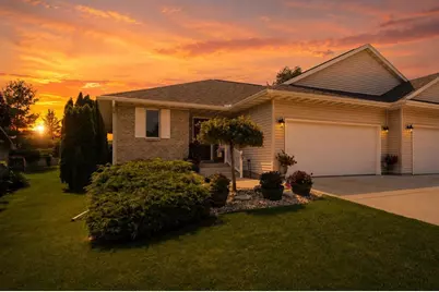 1043 N Wuthering Hills Drive, Janesville, WI 53546 - Photo 49
