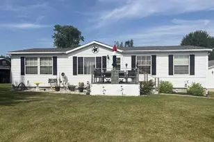 N8839 Friesland Friesland Rd, Randolph, WI 53956 - Photo 1