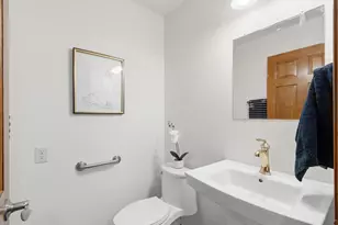 5655 Concord Dr, Fitchburg, WI 53711 - Photo 51