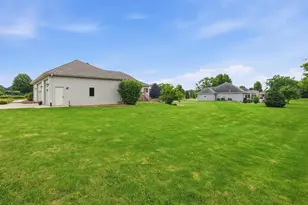 3017 Craig Ln, Sun Prairie, WI 53590 - Photo 45